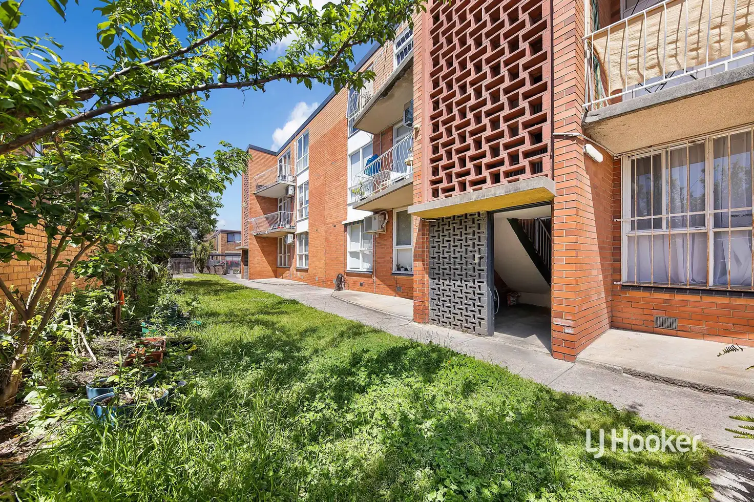 Main view of Homely apartment listing, 5/17 Gordon Street, Footscray VIC 3011