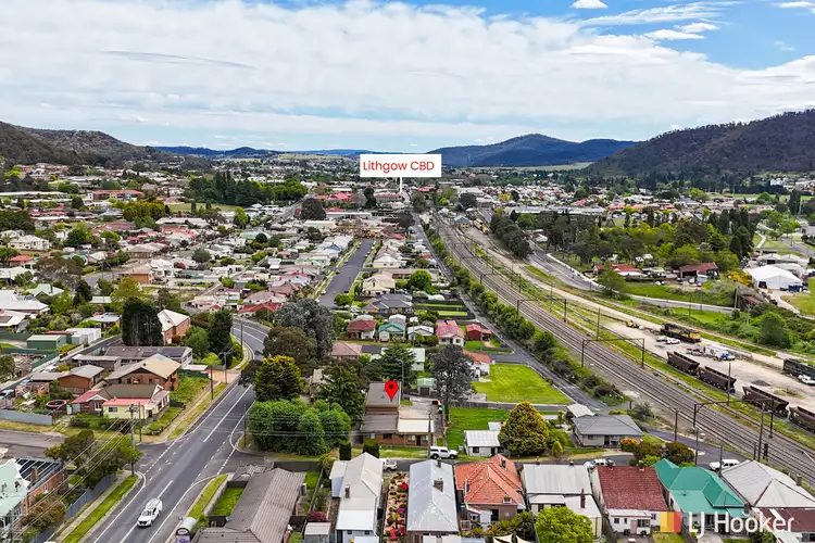 Fourth view of Homely block of units listing, 1-4/18 High Street, Lithgow NSW 2790