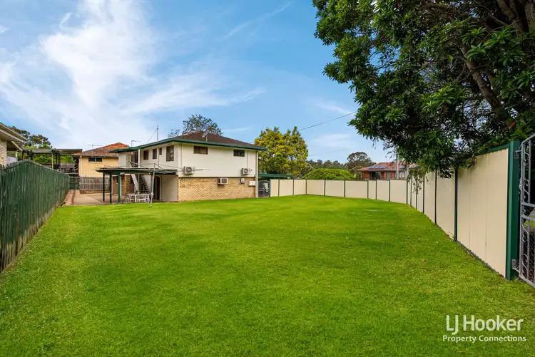 1 Folkstone Avenue, Albany Creek QLD 4035