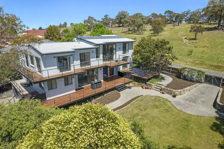 10 Hutcheon Place, Nicholls ACT 2913