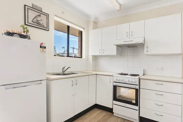 Third view of Homely apartment listing, 8/10 Ronald Avenue, Freshwater NSW 2096