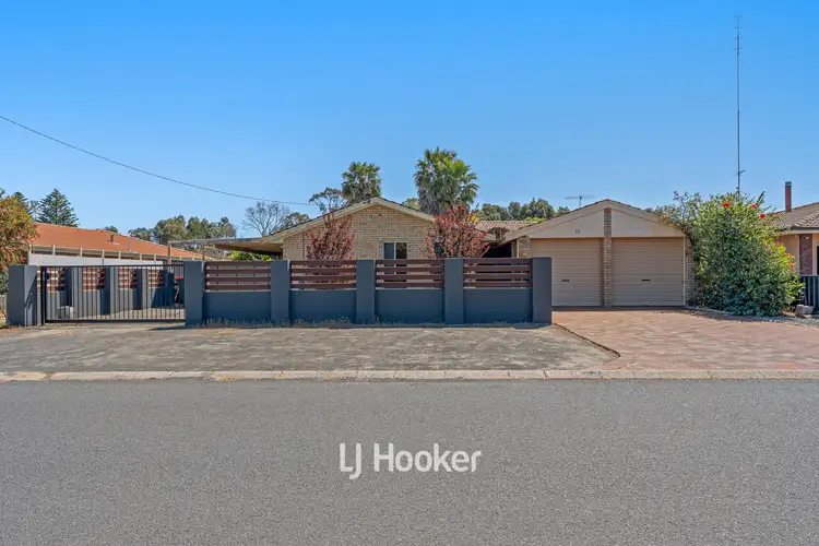 16 Julia Drive