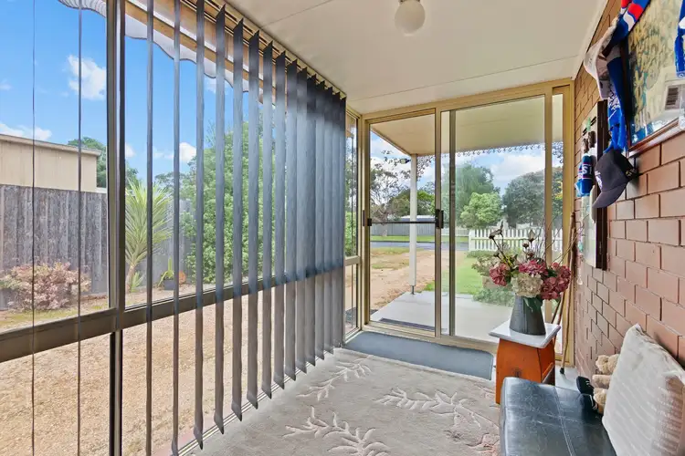 Seventh view of Homely house listing, 3 Manoora Avenue, Paynesville VIC 3880
