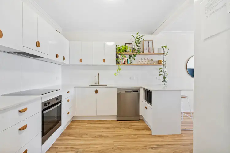 Fifth view of Homely unit listing, 505/3422 Surfers Paradise Boulevard, Surfers Paradise QLD 4217