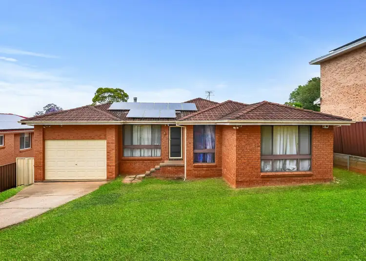 30 Aquamarine Drive