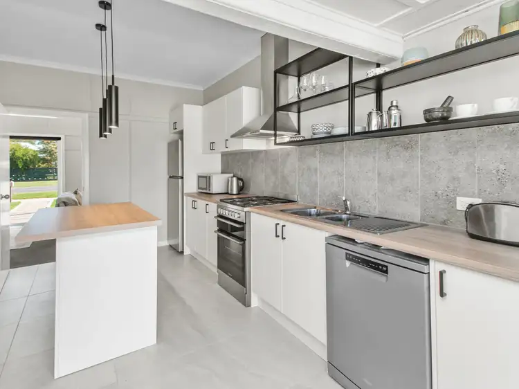 Fifth view of Homely house listing, 91 Crooke Street, East Bairnsdale VIC 3875