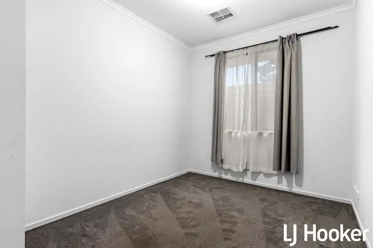 Fifth view of Homely house listing, 32 McNamara Way, Virginia SA 5120