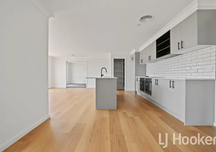Second view of Homely house listing, 2 Bunyan Drive, Kelso NSW 2795