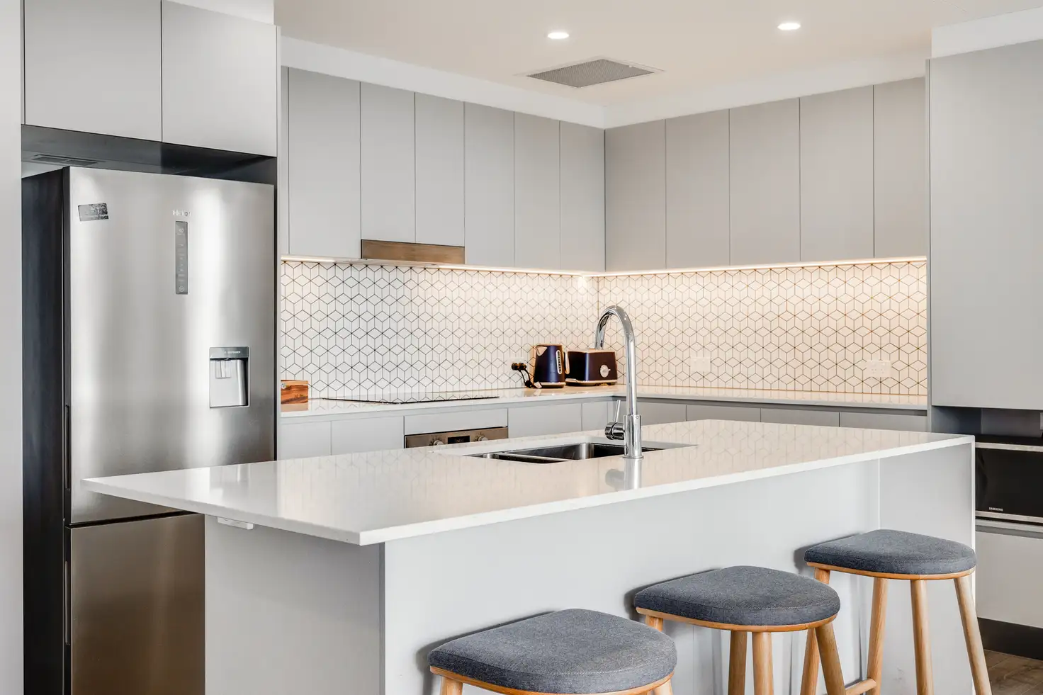 Main view of Homely unit listing, Level 2/201,203/67 Ruthven Street, South Toowoomba QLD 4350
