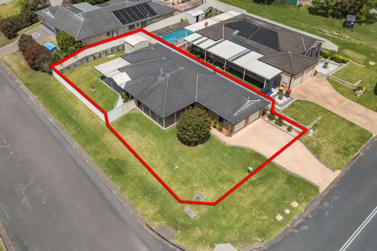 Second view of Homely house listing, 33 Jenna Drive, Raworth NSW 2321