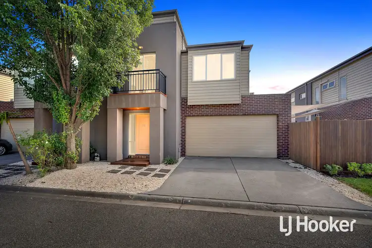 Second view of Homely house listing, 25 Tilbavale Close, Hallam VIC 3803