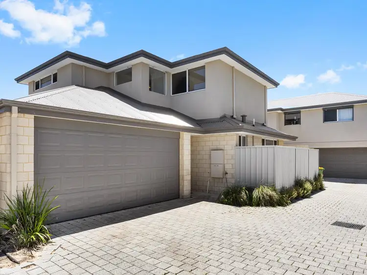 2/293 Keymer Street, Cloverdale WA 6105
