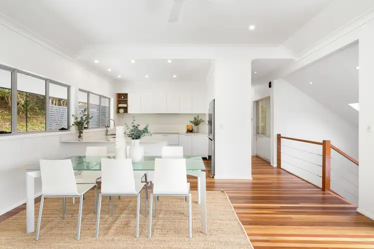 51 Dolphin Crescent, Avalon Beach NSW 2107