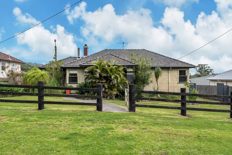 Second view of Homely house listing, 7 Blue Gum Close, Stockrington NSW 2322