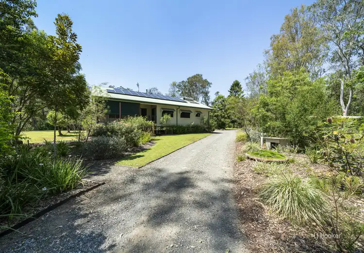 97 Outlook Drive, Esk QLD 4312