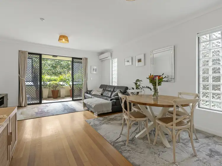 8/39-41 Lagoon Street