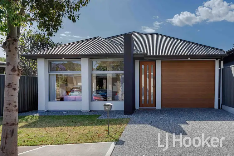 6 Thompson Avenue
