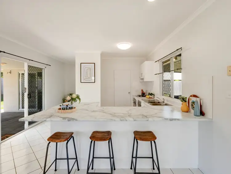 Sixth view of Homely house listing, 2 Jarrad Close, Mooroobool QLD 4870