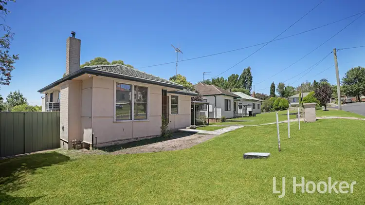 Main view of Homely house listing, 9 McKenzie Place, Bathurst NSW 2795