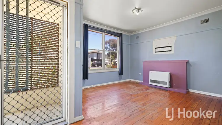 Second view of Homely house listing, 9 McKenzie Place, Bathurst NSW 2795