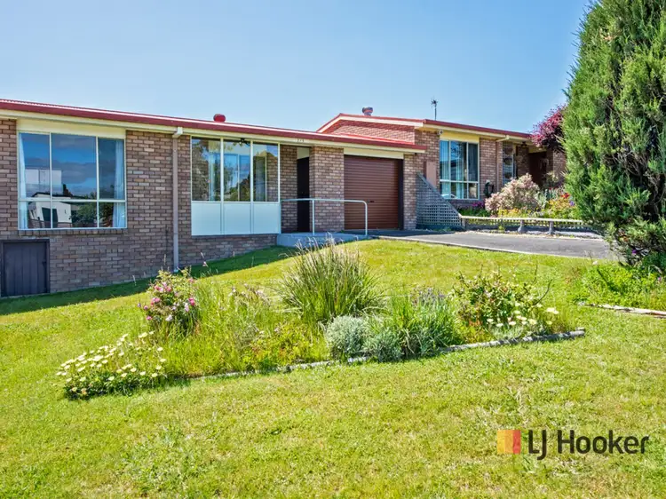 Main view of Homely unit listing, Unit 2/5 Bridge Street, Wynyard TAS 7325