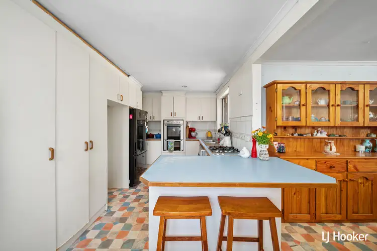 Fourth view of Homely house listing, 7 Elizabeth Crescent, Macquarie ACT 2614