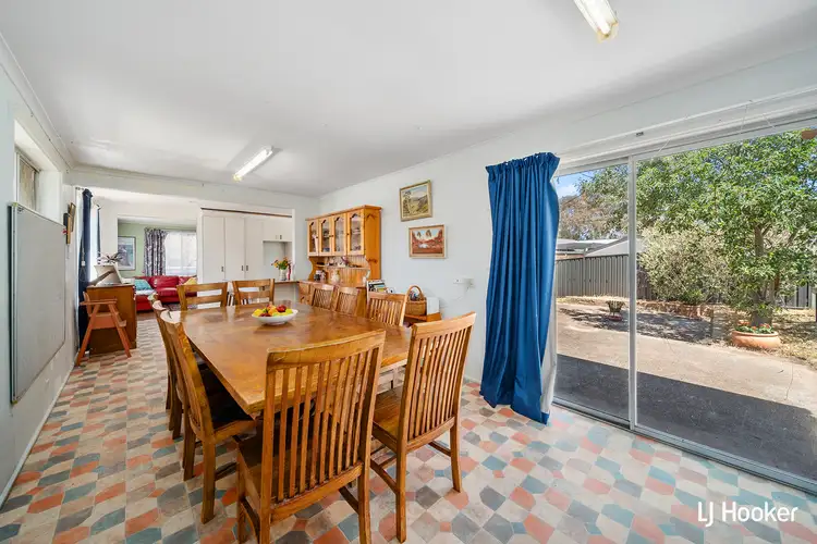 Sixth view of Homely house listing, 7 Elizabeth Crescent, Macquarie ACT 2614