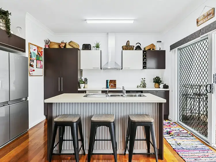 Sixth view of Homely villa listing, 11/12-16 Kangaroo Avenue, Bongaree QLD 4507