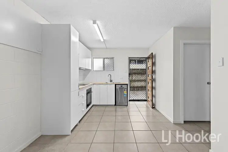 Fourth view of Homely unit listing, 2/42 William Parade, Fairfield QLD 4103