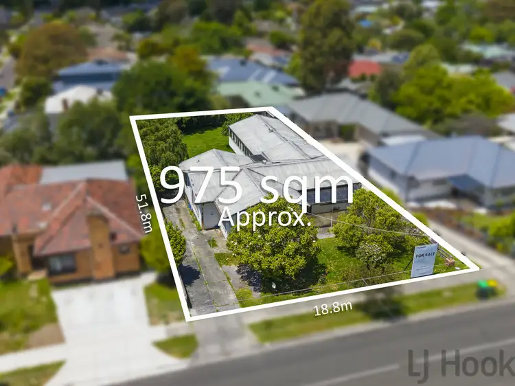 9 Stradbroke Road