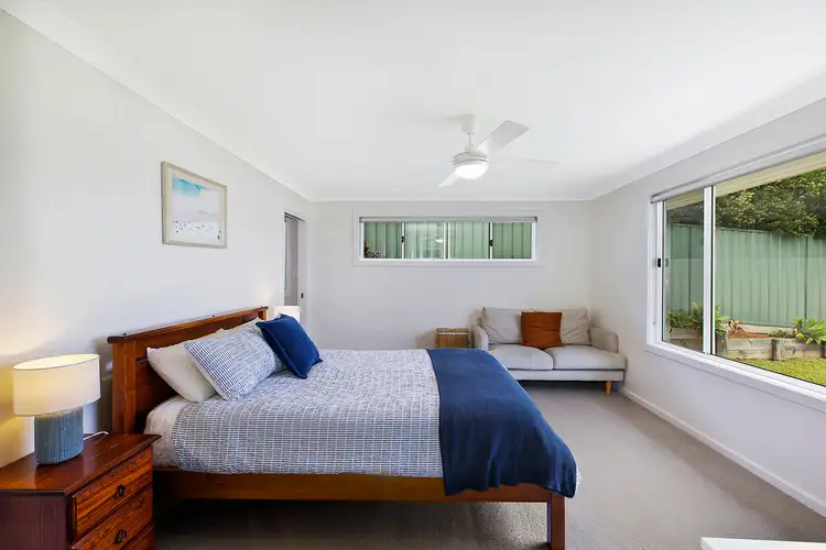 Sixth view of Homely house listing, 4 Sarah Close, Killarney Vale NSW 2261