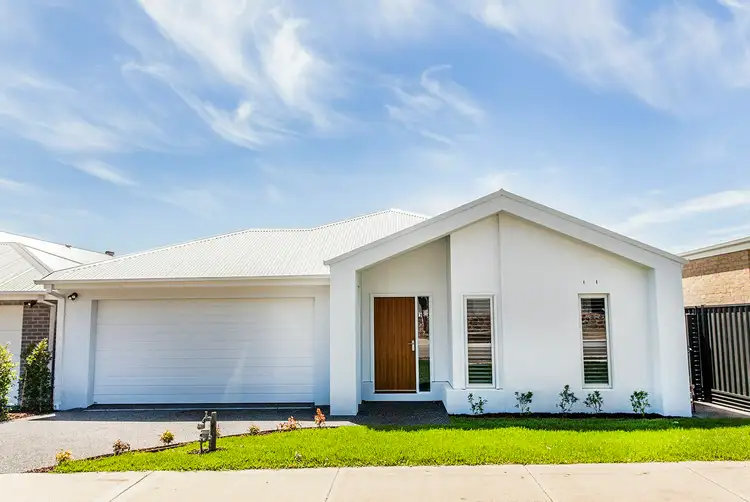Second view of Homely house listing, 9 Wynnlea Place, Lilydale VIC 3140