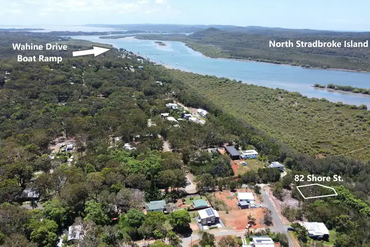 82 Shore Street, Russell Island QLD 4184
