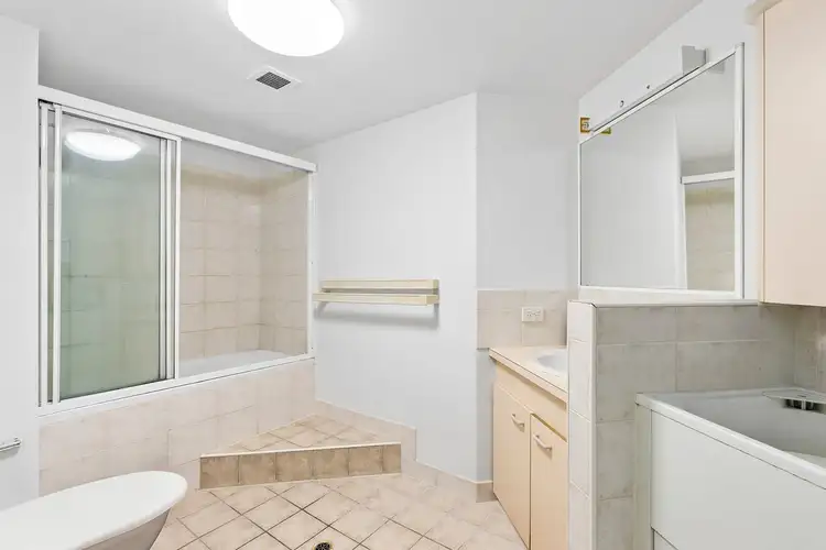 Sixth view of Homely apartment listing, 2/124 Queen Street, Southport QLD 4215