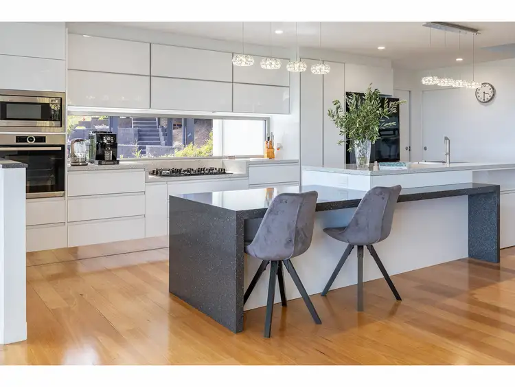 109 Coastal View Drive, Tallwoods Village NSW 2430