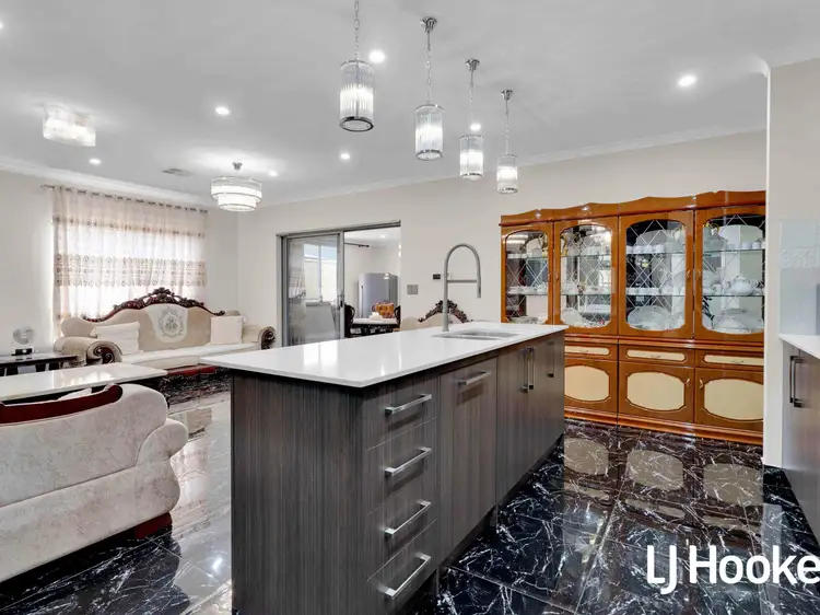 Fourth view of Homely house listing, 2 Hebrides Drive, Seville Grove WA 6112