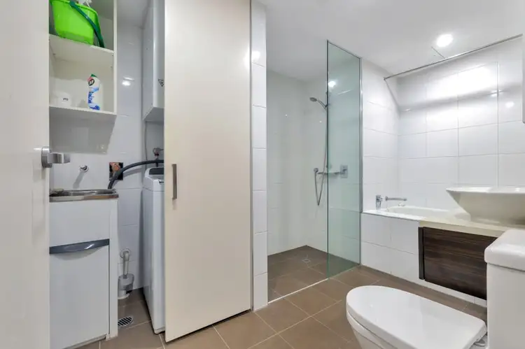 Sixth view of Homely unit listing, 350/19B Kitchener Drive, Darwin City NT 800