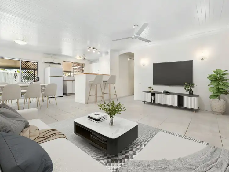 1 Rudder Street, Clifton Beach QLD 4879