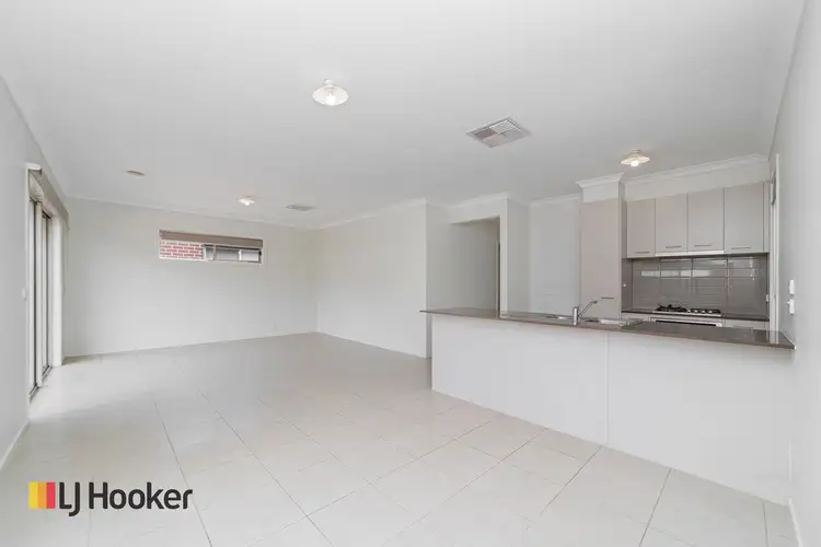 Sixth view of Homely house listing, 30 Bandicoot Road, Craigieburn VIC 3064