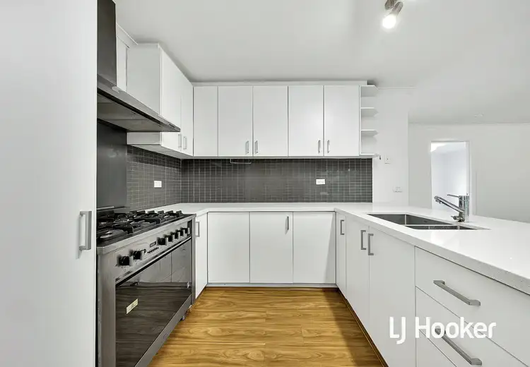 Fifth view of Homely house listing, 31 McCarthy Court, Wallan VIC 3756