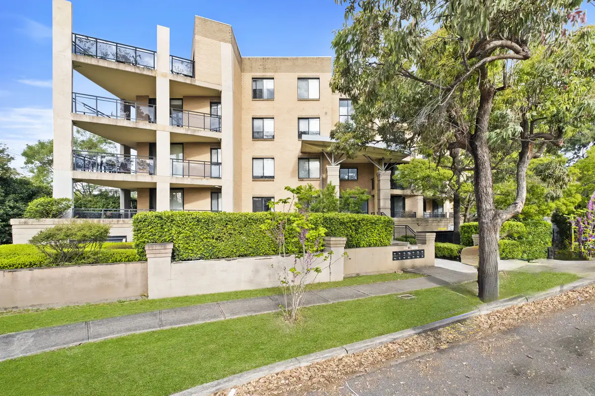 Main view of Homely unit listing, 2/9-13 Griffiths Street, Blacktown NSW 2148