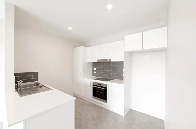 14/530 Cotter Road, Coombs ACT 2611