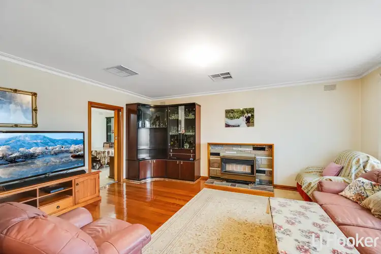 Fifth view of Homely house listing, 8 Heather Avenue, Thomastown VIC 3074