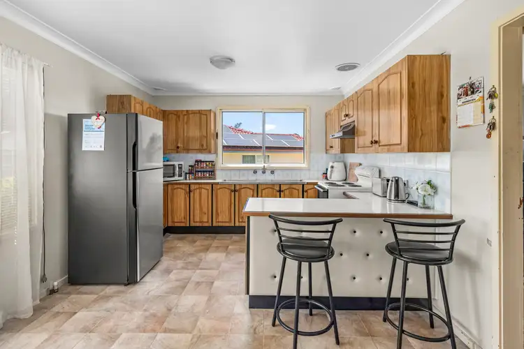 Fifth view of Homely house listing, 4 Wren Close, Thornton NSW 2322