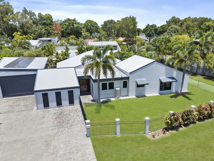 Second view of Homely house listing, 2 Ribbon Close, Clifton Beach QLD 4879