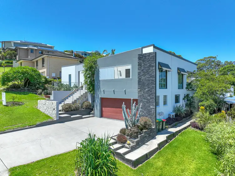 4 Coastal View Drive