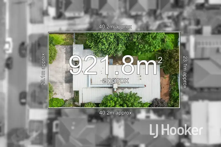 2 Hayes Road, Hampton Park VIC 3976