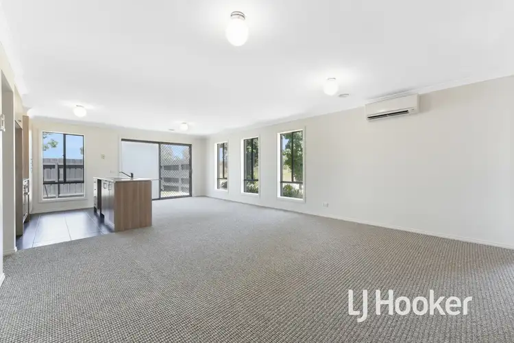 Sixth view of Homely unit listing, 1/34 Sir Thomas Drive, Pakenham VIC 3810