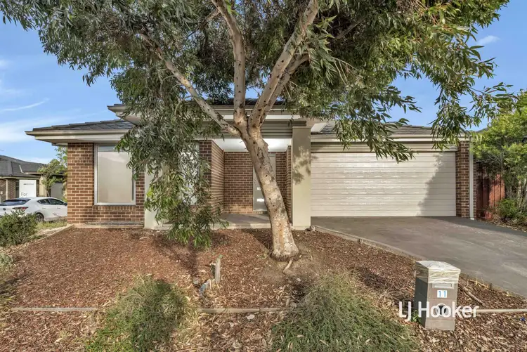 11 Custodian Way, Truganina VIC 3029