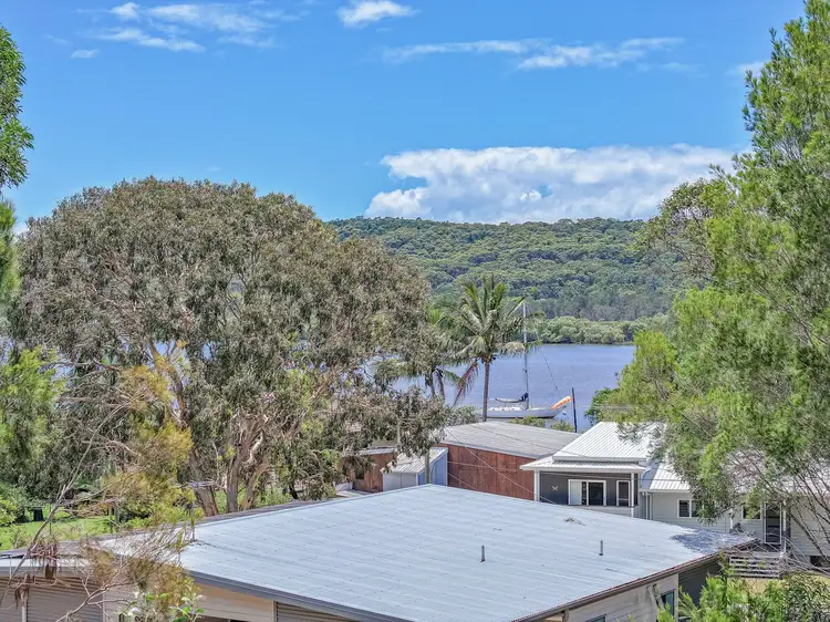 29 Scenic Dve, Russell Island QLD 4184